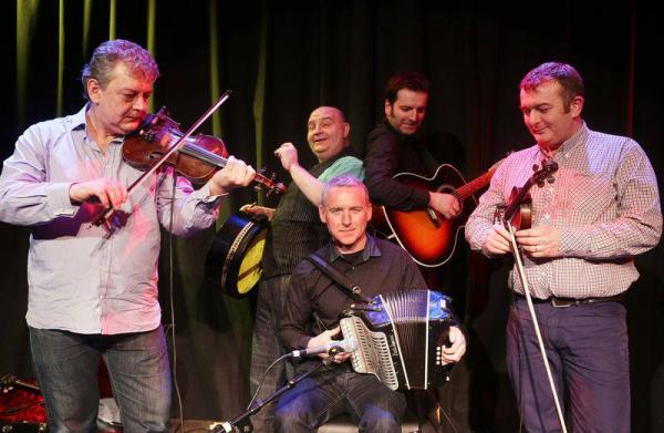 Downpatrick Trad & Folk Fest: Four Men and a Dog